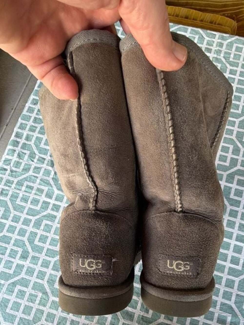 UGG Australia Womens Classic